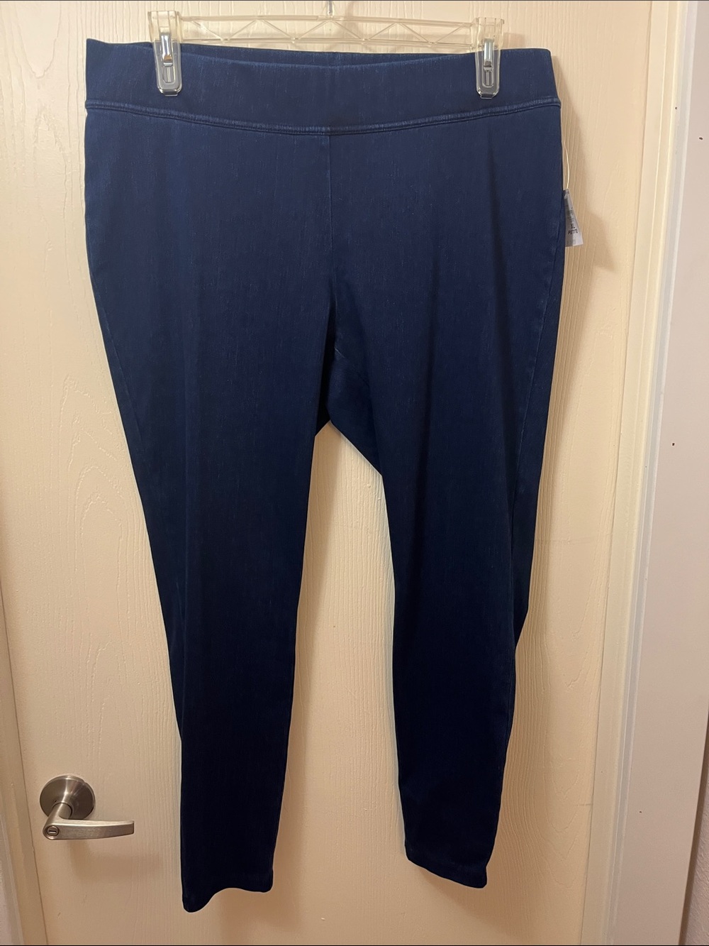 Lands' End Navy Pull-On Stretch Jeggings
